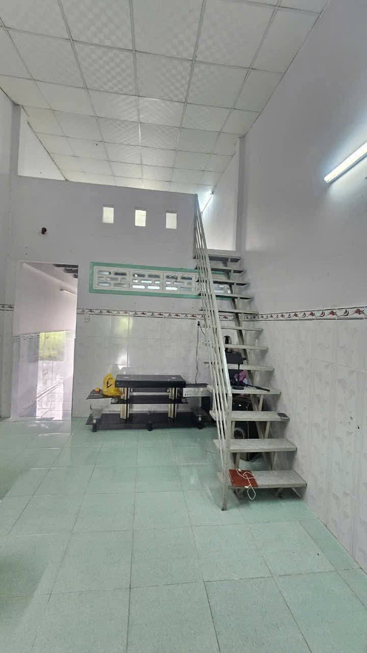 Nhà bán Xã Đa Phước, Bình Chánh 66m² giá 900 triệu - Gần chợ và trường học!