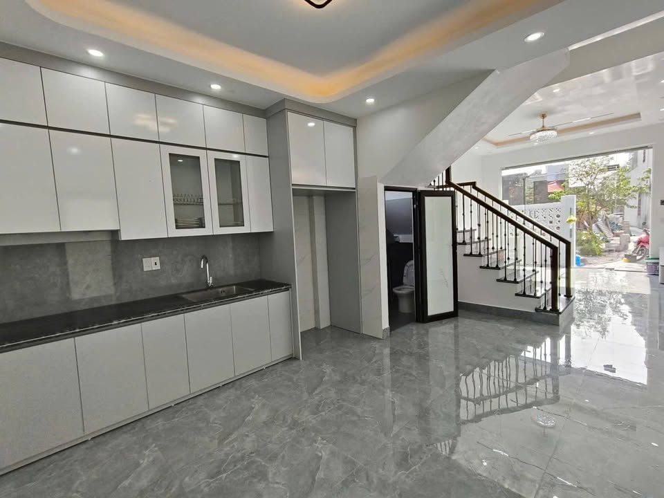 Nhà đẹp 3 tầng Bảo Tháp, Hải Dương 64m² giá 2.4 tỷ - Phù hợp cho gia đình đông người!