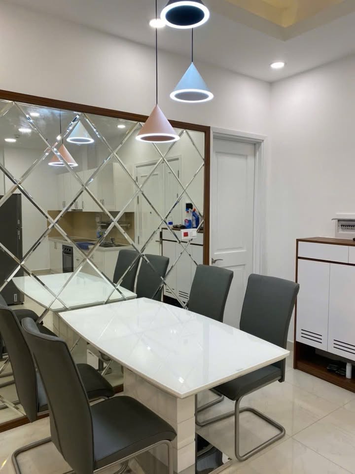 Căn hộ Saigon Mia quận 7 75m² giá 15 triệu - Thiết kế đẹp, đầy đủ nội thất!