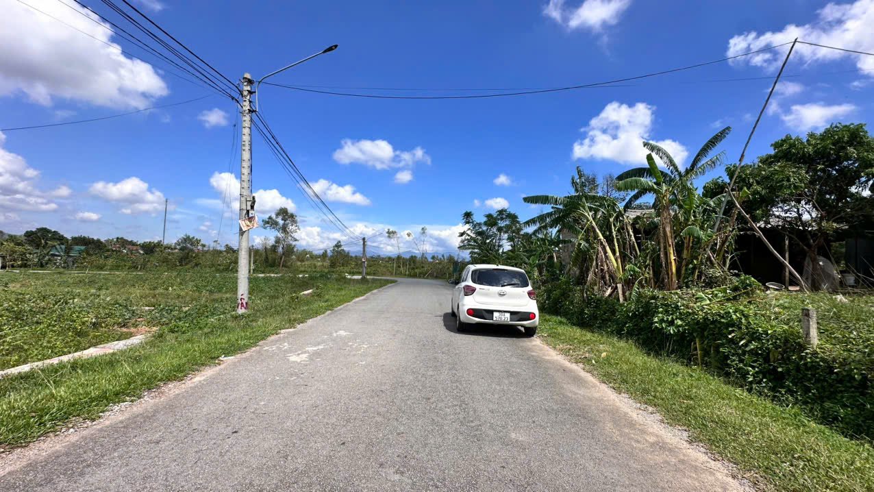 Đất thổ cư thôn Nam Sơn, xã Ngọc Sơn, 193m² giá chỉ 9xx triệu - Đầu tư sinh lời ngay!