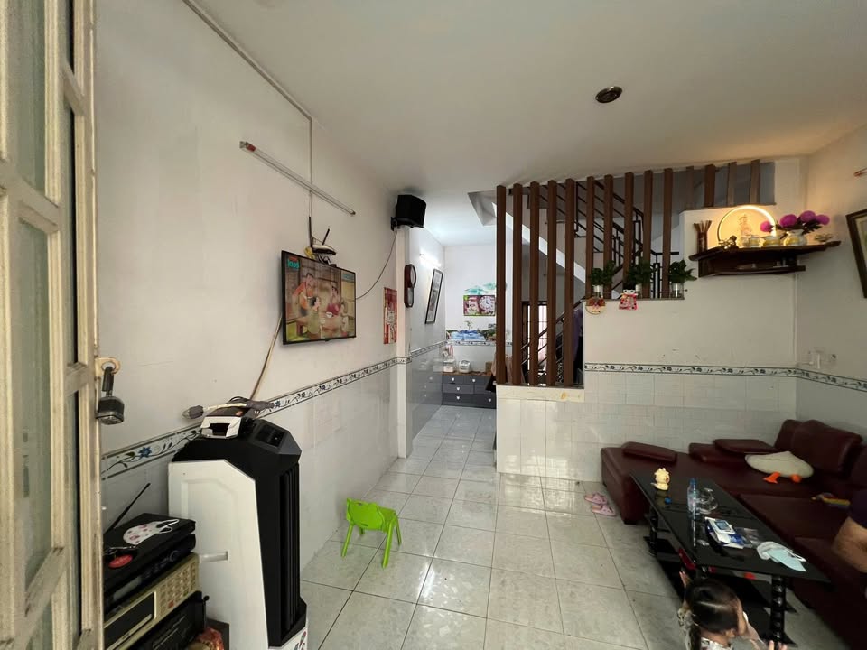 Nhà hẻm Âu Dương Lân, P3, Q8 34m² giá 3.4 tỷ - Sẵn sàng vào ở ngay!