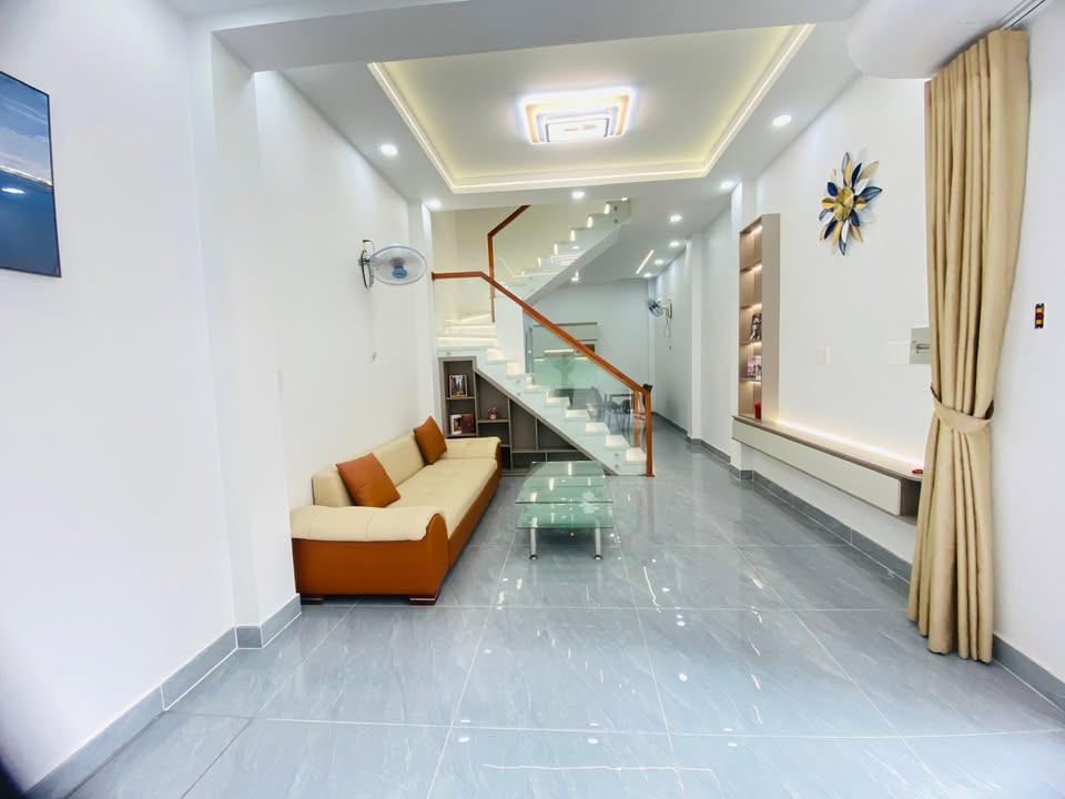 Nhà phố 3 tầng Nguyễn Văn Khối, Gò Vấp 44.85m² giá 6.15 tỷ - Giảm ngay 250 triệu!