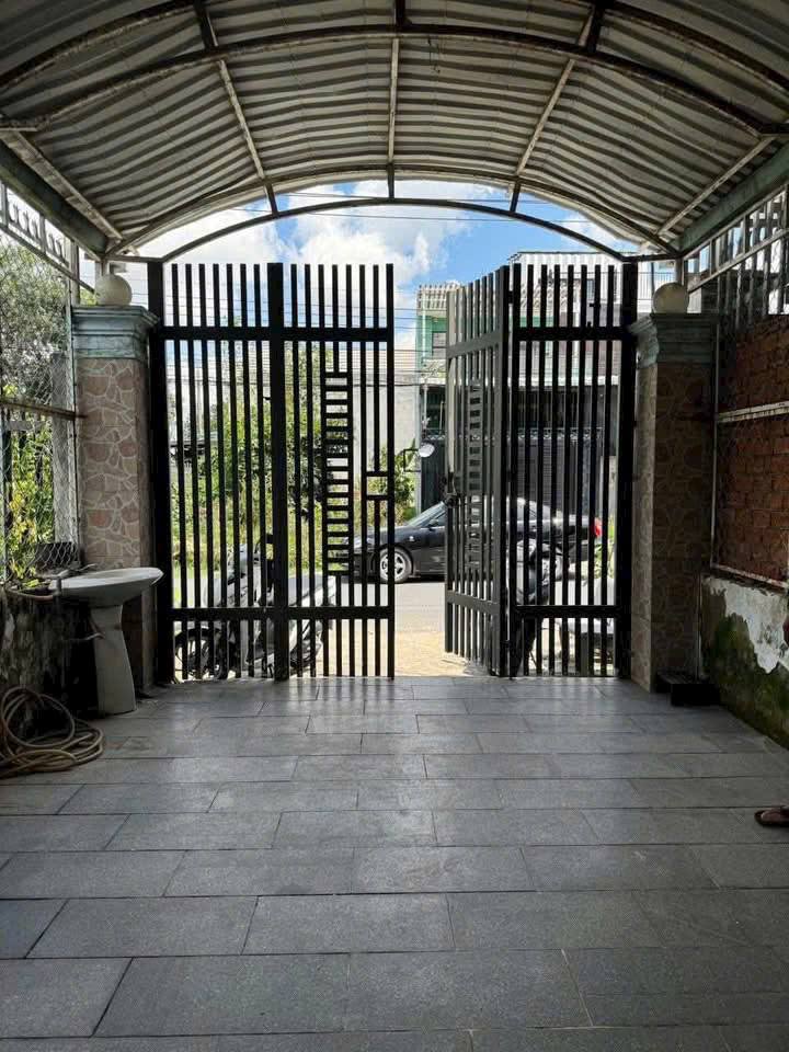 Nhà mặt tiền Phú Mỹ, Thủ Dầu Một 2PN giá 6 triệu - Cho thuê ngay!