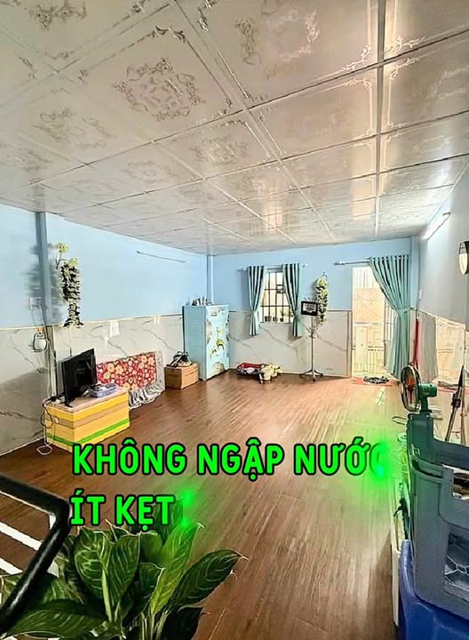 Nhà đẹp 2 tầng hẻm Tân Sơn Nhì 36m² giá 4 tỷ - An ninh và tiện ích đầy đủ!