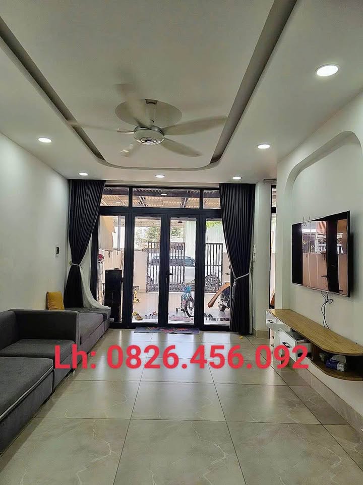 Nhà 1 tầng kp5, xã Tiến Hưng, 150m² giá 1.1 tỷ - Sân ô tô rộng rãi!