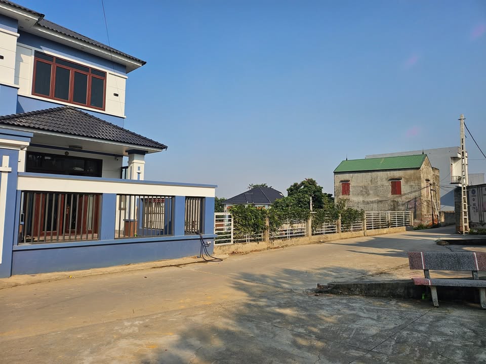 Đất nền xã Yên Lư 135m² giá 2 tỷ - Lô góc vị trí đắc địa!