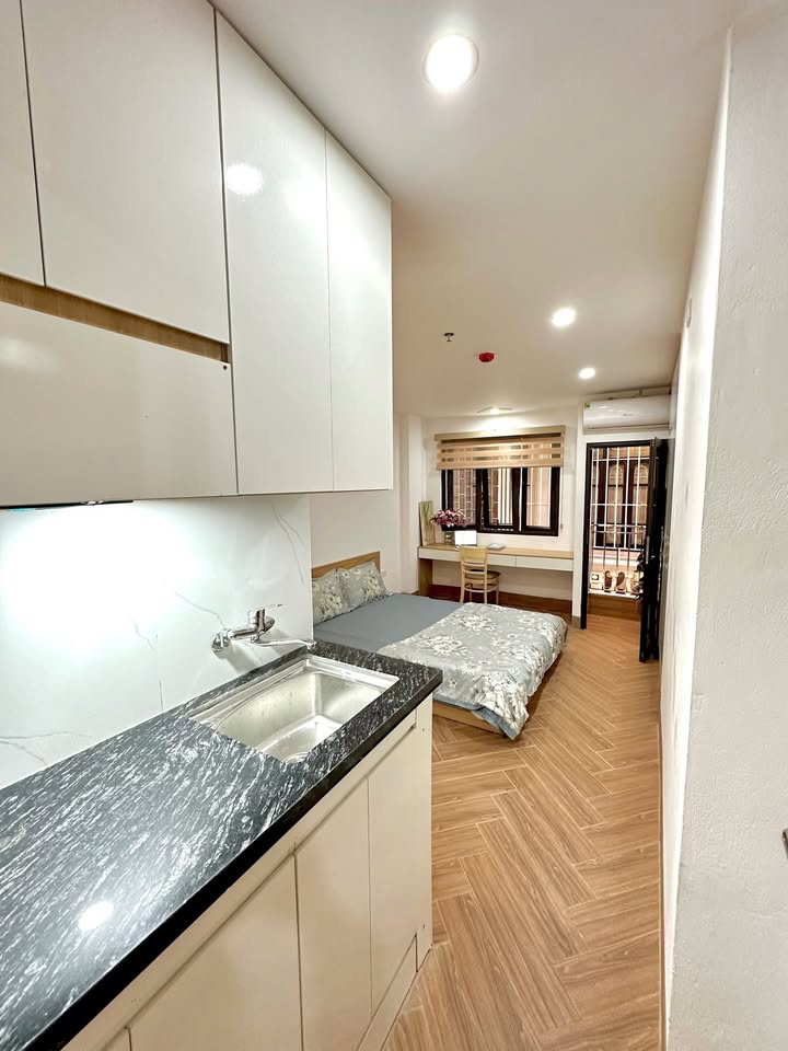 Phòng trọ cho thuê tại 85 Xuân Thủy, Cầu Giấy - Full nội thất, xách vali vào ở ngay!