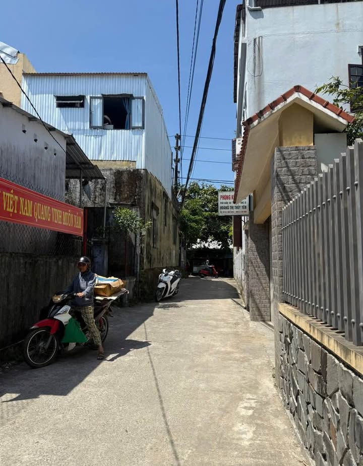 Đất kiệt ô tô Duy Tân, An Cựu, Huế 136m² giá 3,xx tỷ - Phù hợp xây nhà, Homestay!