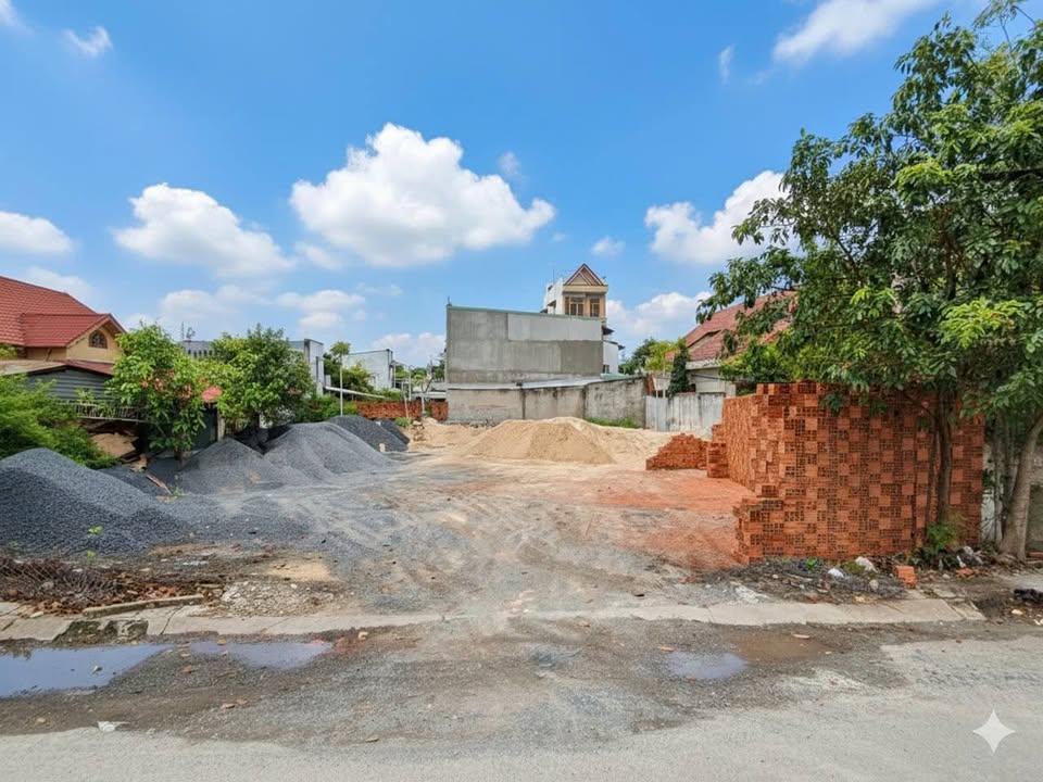 Đất mặt tiền Nguyễn Thị Nhuần Q12 100m² giá 7.x tỷ - Cơ hội đầu tư sinh lời!