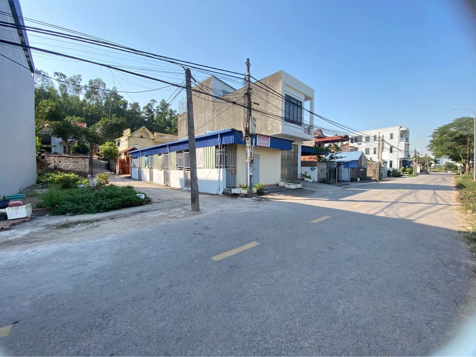 Đất nền Lưu Kiếm, Thủy Nguyên 67m² giá 2.5 tỷ - Vị trí đắc địa, kinh doanh tốt!