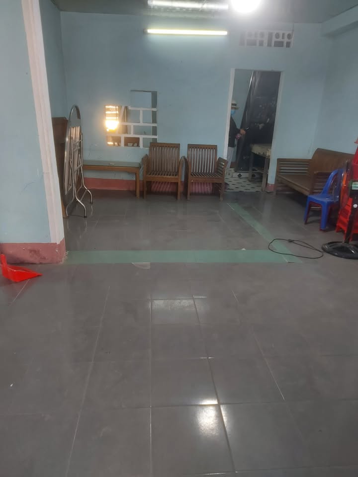 Nhà nguyên căn cho thuê tại Hùng Vương, Quy Nhơn 3.5 triệu - Thoáng mát, hợp đồng lâu dài!