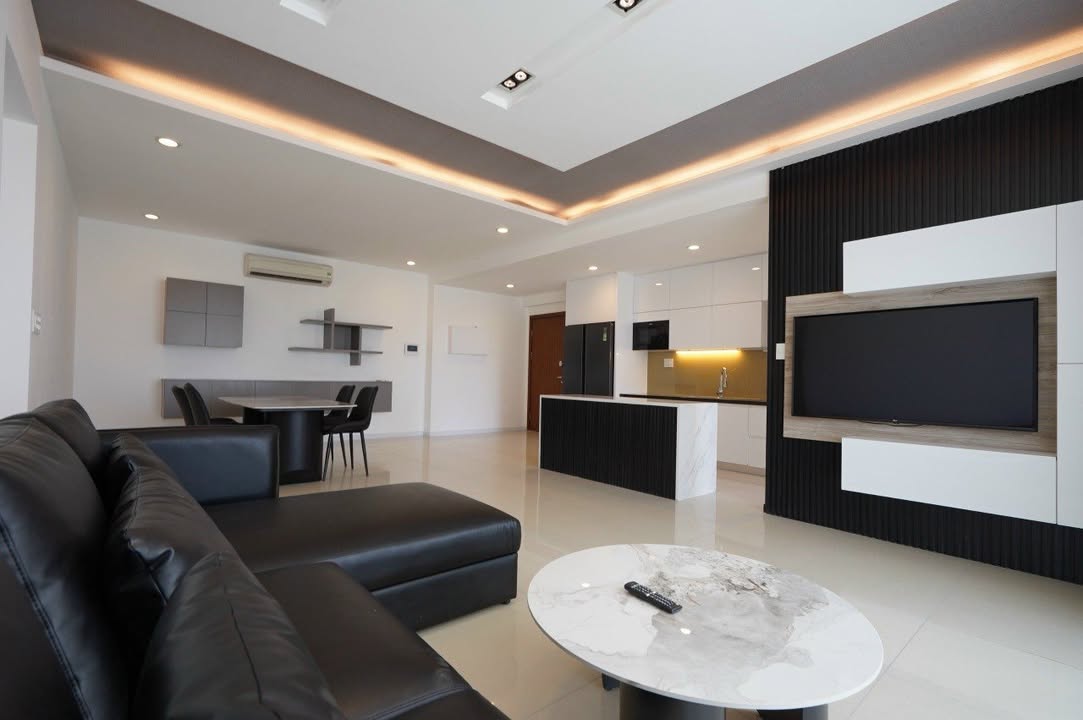 Căn hộ Riverpark Residence Quận 7 130m² giá 18.5 tỷ - Không gian sống sang trọng với view sông thoáng đãng!