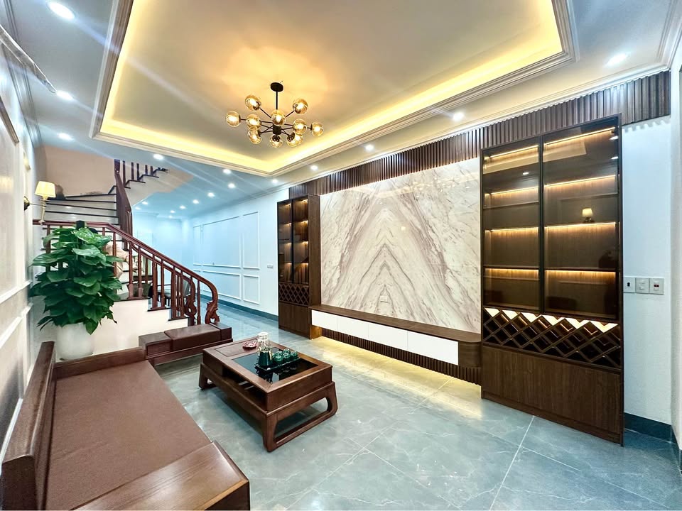 Nhà 3 tầng phường Nam Thành, 75.3m² giá 6 tỷ - Sẵn sàng vào ở ngay!