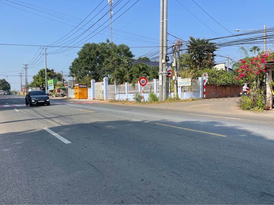 Đất nền xã Láng Dài, huyện Long Đất 100m² giá 580 triệu - Sổ hồng thổ cư sẵn!