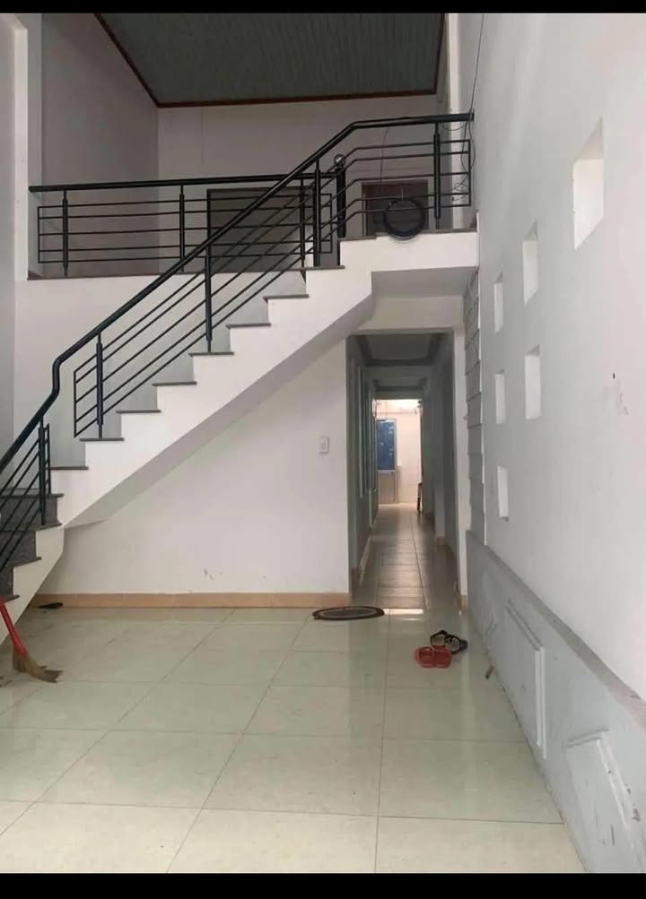 Nhà mặt tiền Lê Thanh Nghị, 72m² giá 3.9 tỷ - Khu dân cư yên tĩnh!