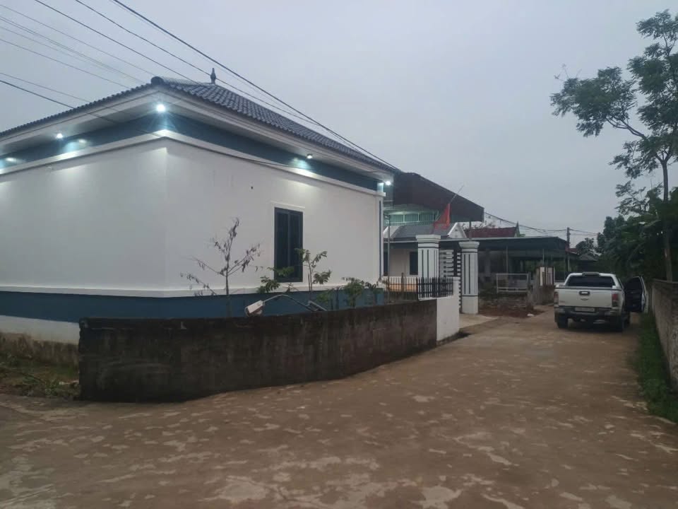 Đất nền xóm 3, xã Đông Hiếu 300m² giá 1 tỷ - Sẵn sàng vào ở ngay!