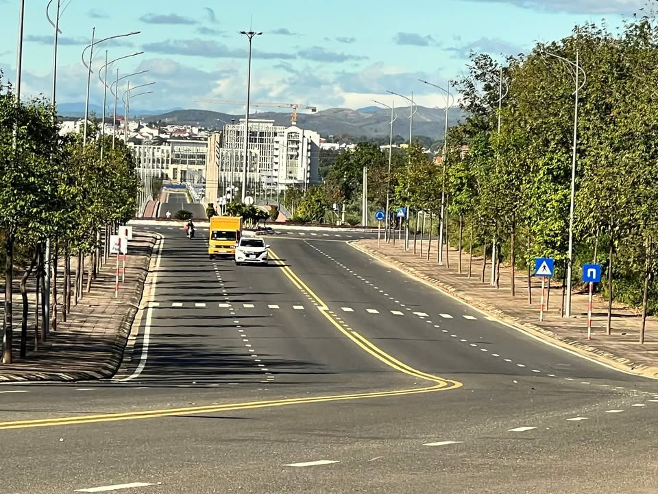 Đất thổ cư 608m² tại Đường kết nối sát cầu, Kon Tum - Đầu tư sinh lời hấp dẫn!