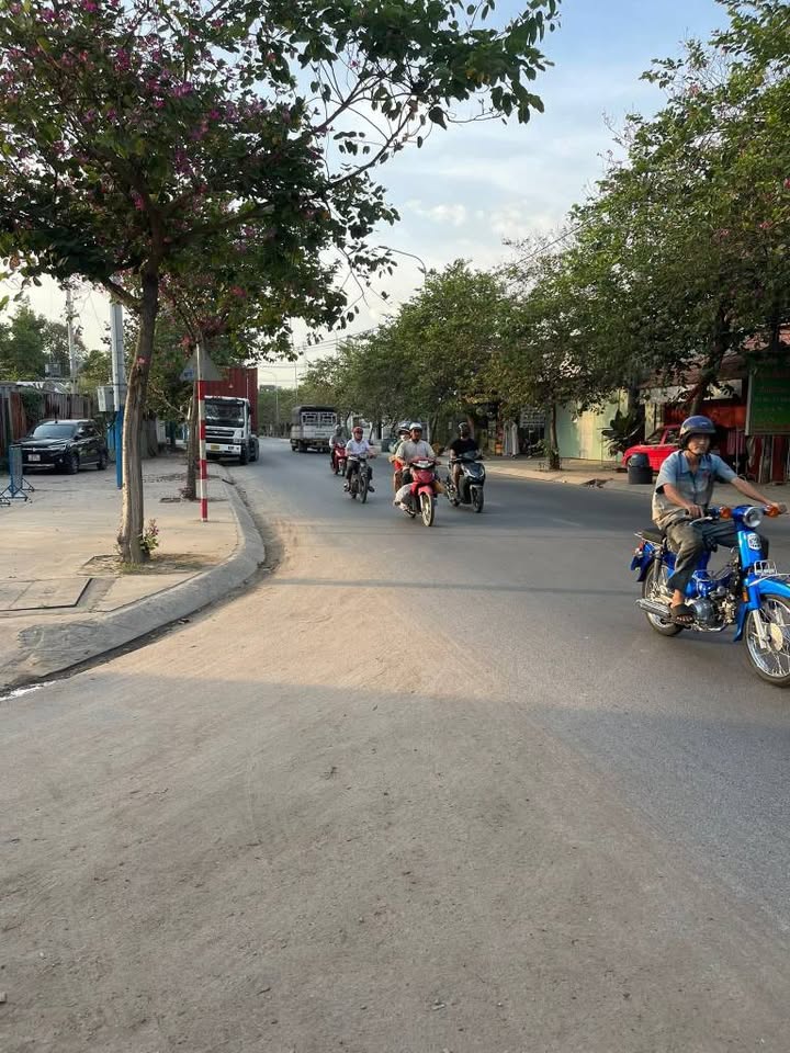 Đất nền phường Tân Đông Hiệp, Dĩ An 134m² giá 4 tỷ - Vị trí đẹp xây nhà ở ngay!