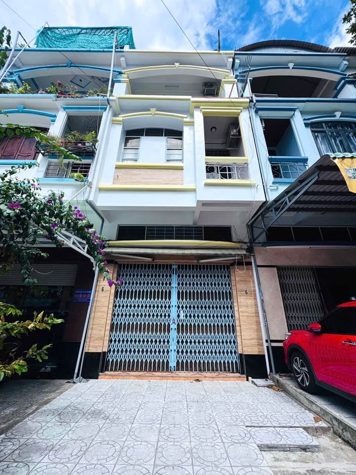 Bán nhà mặt tiền Huỳnh Thúc Kháng, Rạch Giá 36m² giá 3.2 tỷ - Kinh doanh đa ngành nghề