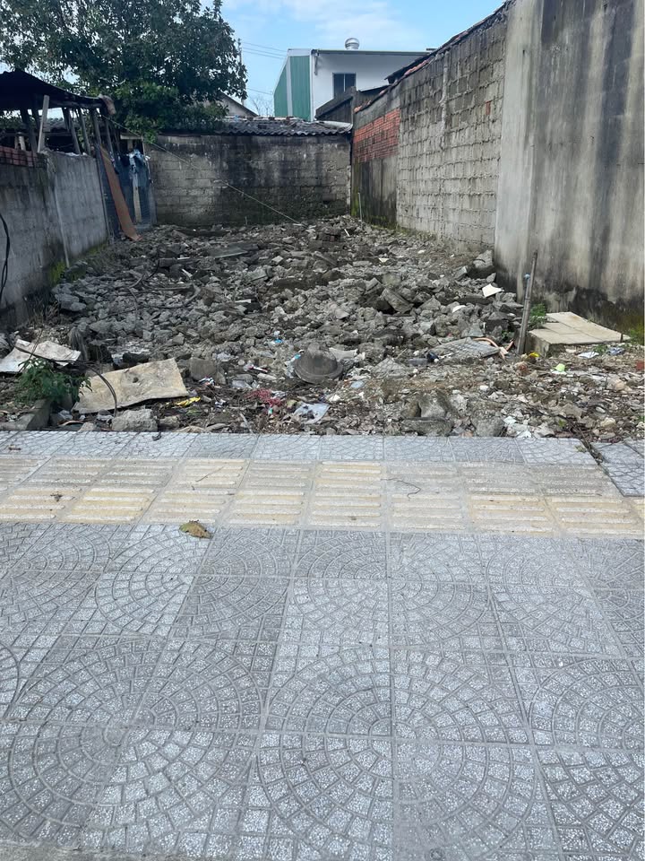 Đất khu quy hoạch Hoàng Quốc Việt 75m² giá 2 tỷ – Đầu tư sinh lợi!