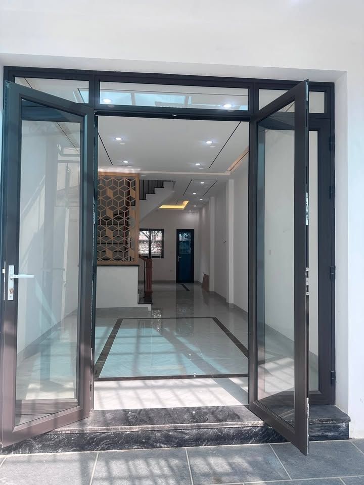 Nhà mới thôn Phượng Đồng, Phụng Châu 150m² giá 4.45 tỷ - Bàn giao nội thất hoàn thiện!