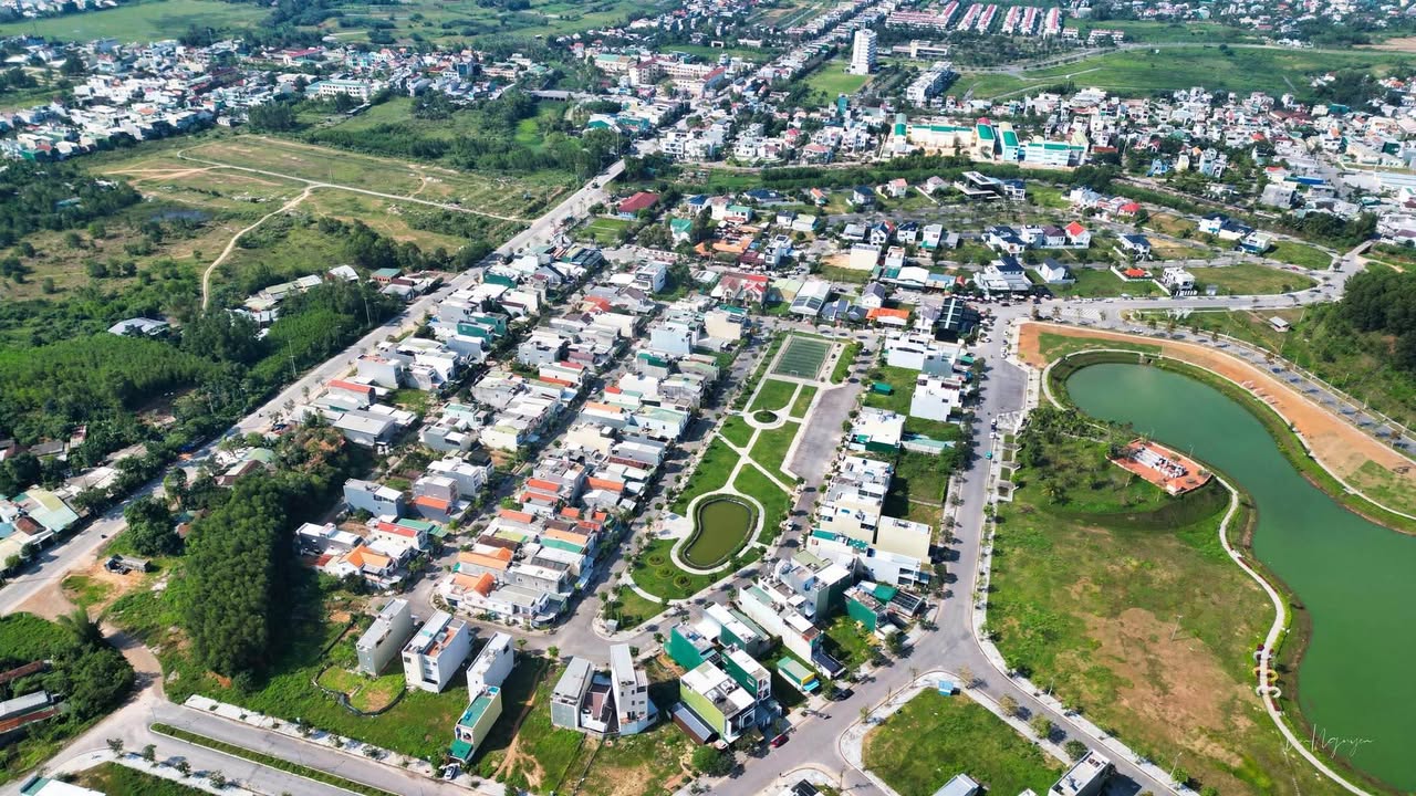 Đất nền Khu dân cư 577 Quảng Ngãi 100m² giá 1.7 tỷ - View công viên lớn