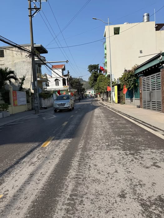 Nhà 2 tầng phường Hà Tu 72m² giá 1.8 tỷ - Chính chủ bán gấp!