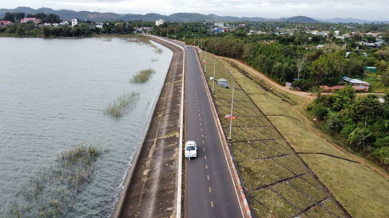 Đất mặt đường chính Phường Ea Kao 580m² giá 8xx triệu - Đầu tư sinh lời hấp dẫn!