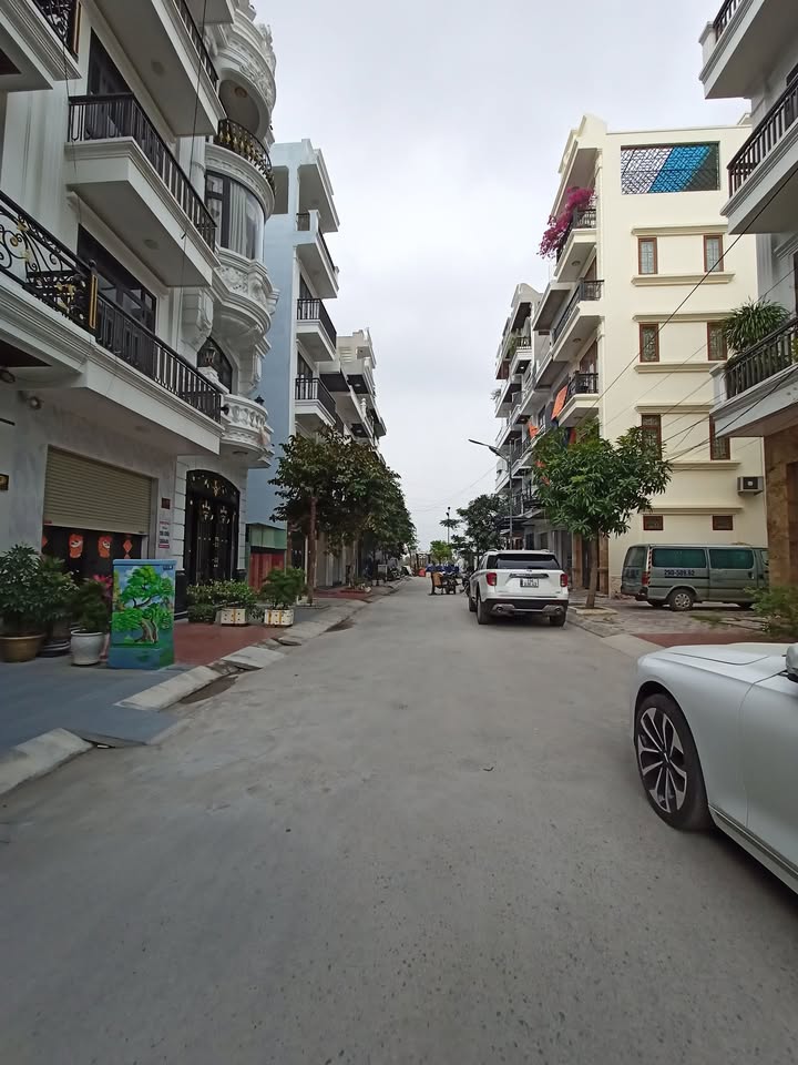 Đất nền A51 Hồ Sen 40m² - 70m² giá thỏa thuận - Lô góc đa hướng, cơ hội đầu tư tuyệt vời!