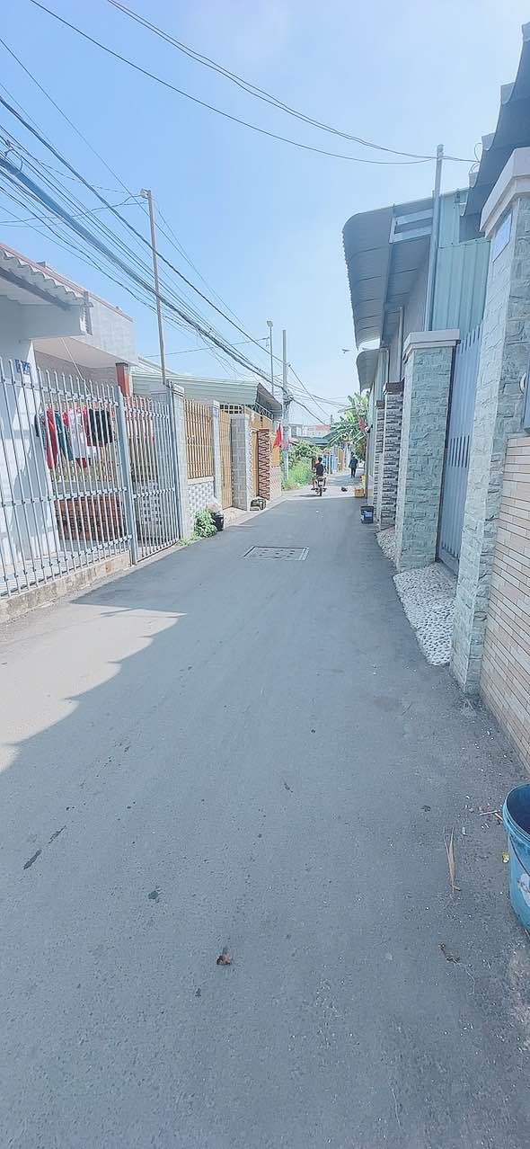 Đất nền Phước Tỉnh, Bà Rịa - Vũng Tàu 150m² giá 1.85 tỷ - An ninh tốt, giao thông thuận lợi!