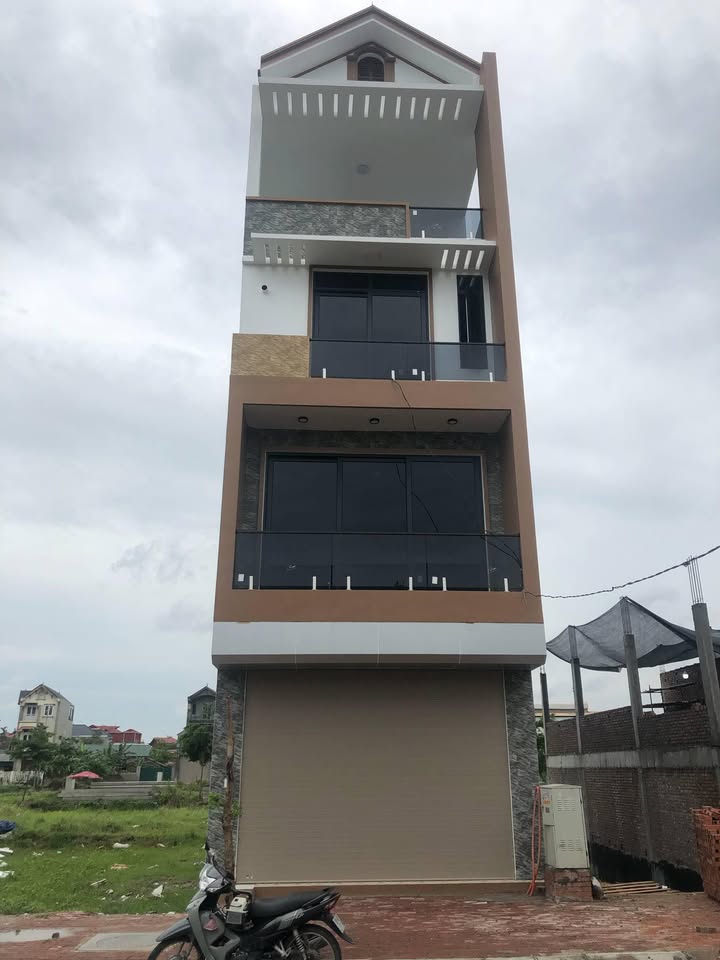 Bán gấp FrontHouse 90m² tại Xã Minh Hải - 7 tỷ, thương lượng dễ dàng!