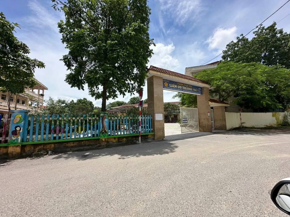 Nhà mặt tiền Phường Phố Cò, 150m² giá 4,x tỷ - Vị trí kinh doanh lý tưởng!