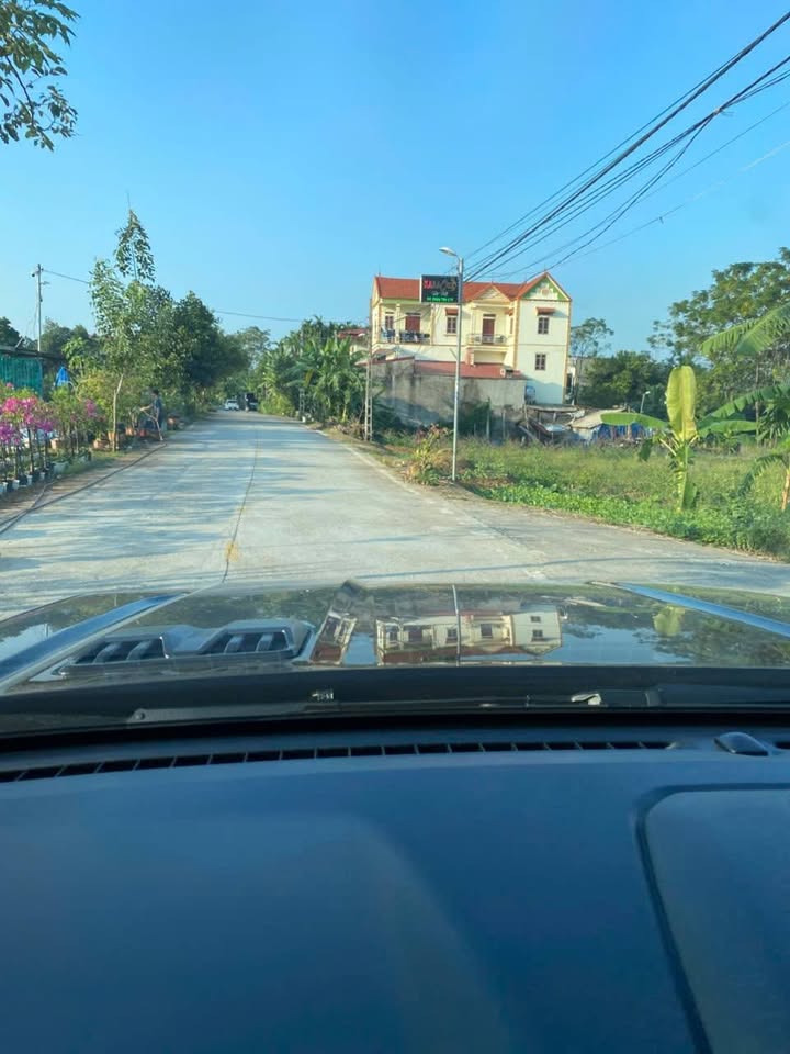 Đất thổ cư Văn Quán, Lập Thạch 240m² giá chỉ 2,x tỷ - Sổ hồng chính chủ!