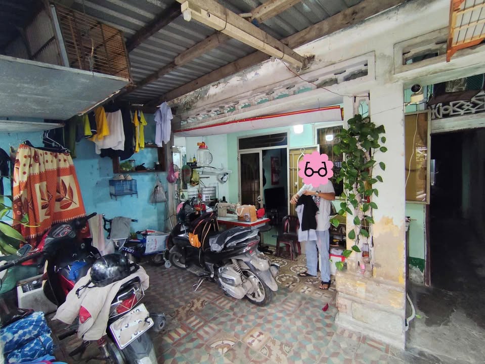 Đất mặt tiền Bến Chợ, Nha Trang 107.9m² giá 7 tỷ - Gần biển Trần Phú!