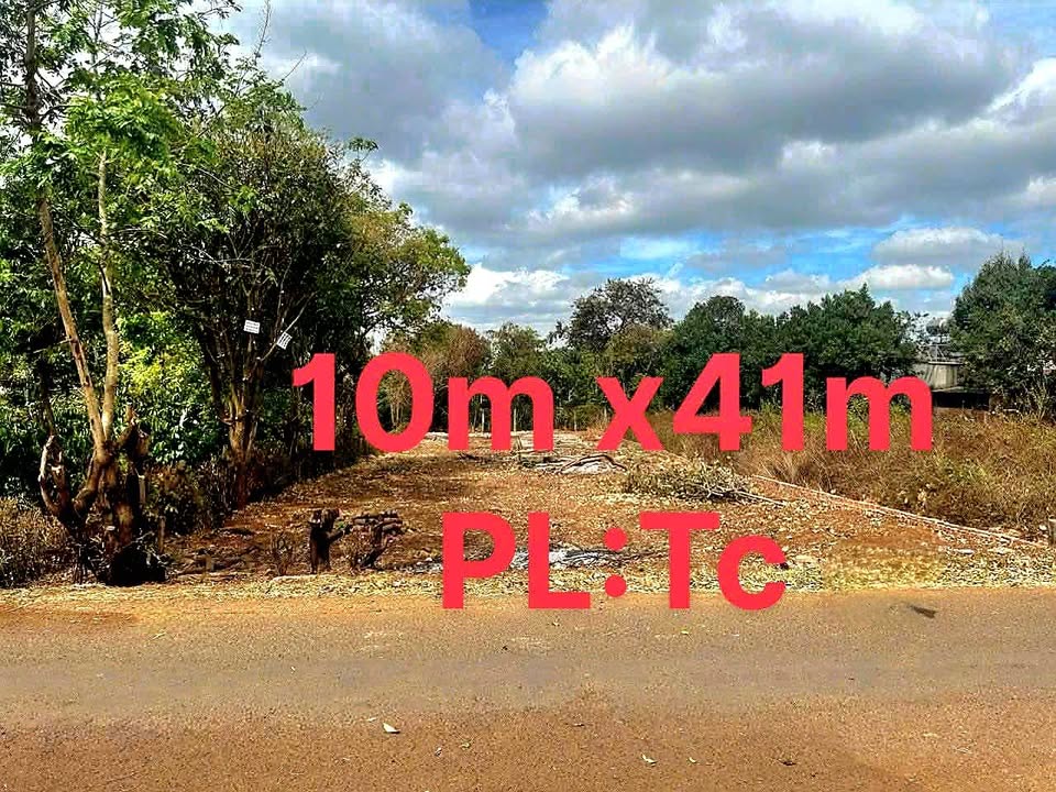 Nhà mặt tiền đường nhựa B4, Thôn 4 Cư Êbur, 400m² giá 2.55 tỷ - Cơ hội đầu tư tuyệt vời!