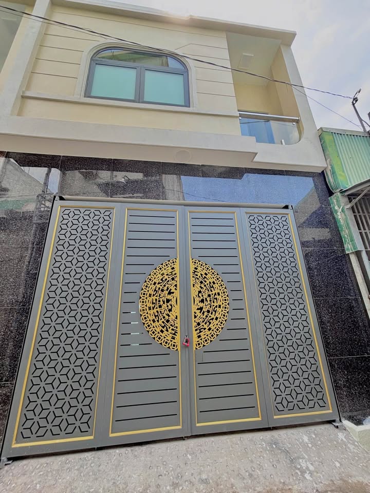 Nhà phố mới xây KDC Quân Đoàn 4, Biên Hòa 1045m² giá 3 tỷ - Thiết kế hiện đại, sẵn sàng ở ngay!