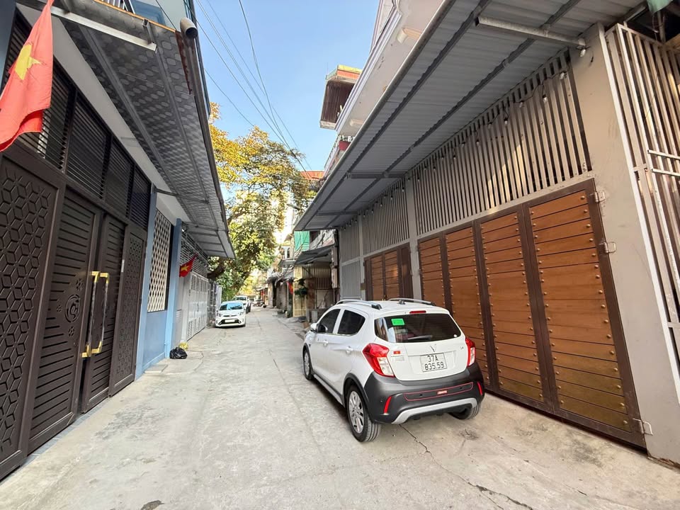 Đất tặng nhà 2 tầng tại Phường Quang Trung 43.5m² giá 3 tỷ - Sẵn sàng vào ở ngay!