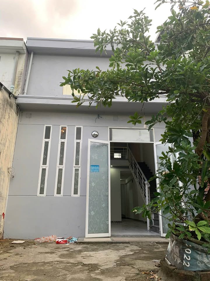 Nhà gác lửng Tô Hiệu, Hòa Minh 90m² giá chỉ 3.x tỷ - Sổ vuông vức, tiện ích đầy đủ!