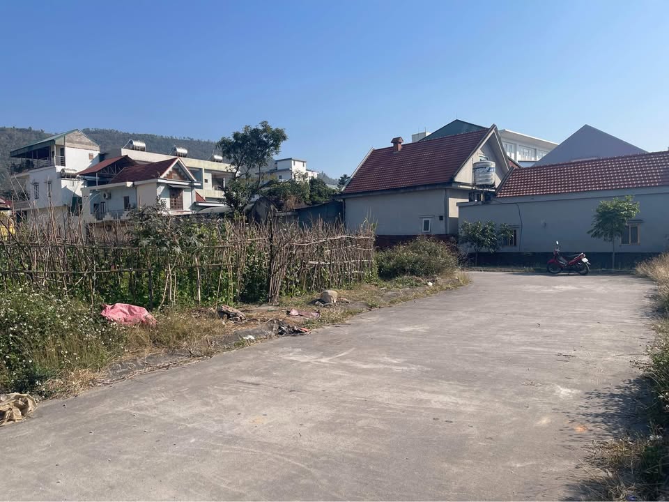 Đất nền Cẩm Sơn, Cẩm Phả 84m² giá 1.3 tỷ - Kinh doanh tốt, dân cư đông đúc!