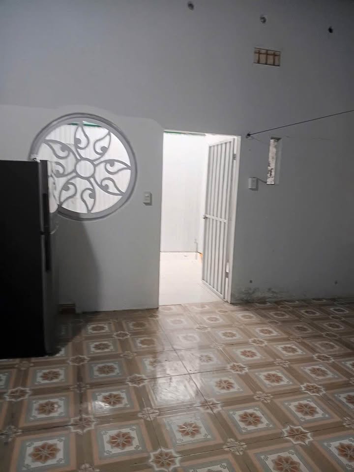 Nhà phố Bảo Lộc 120m² giá thỏa thuận - Gác xếp tiện nghi, view công viên thoáng mát!