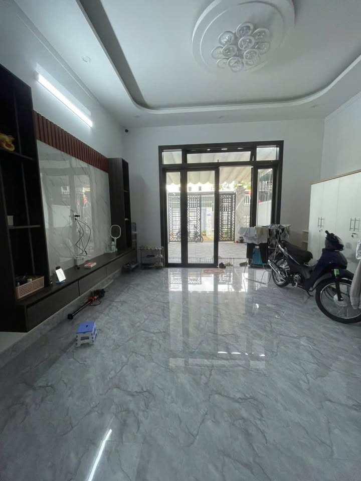 Nhà phố 1 trệt 1 lầu Bảo Lộc 110m² giá 3.85 tỷ - Chính chủ bán gấp!