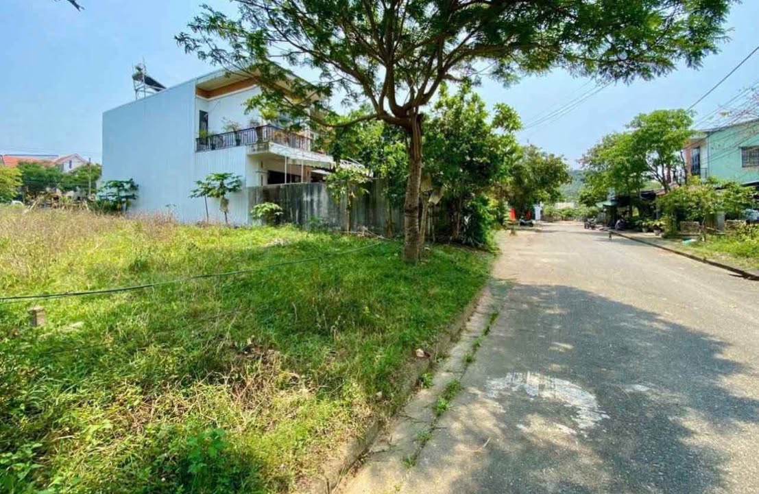 Đất nền Xóm Hành, An Cựu, TP Huế 105m² giá 2.3 tỷ - Cơ hội đầu tư tuyệt vời!