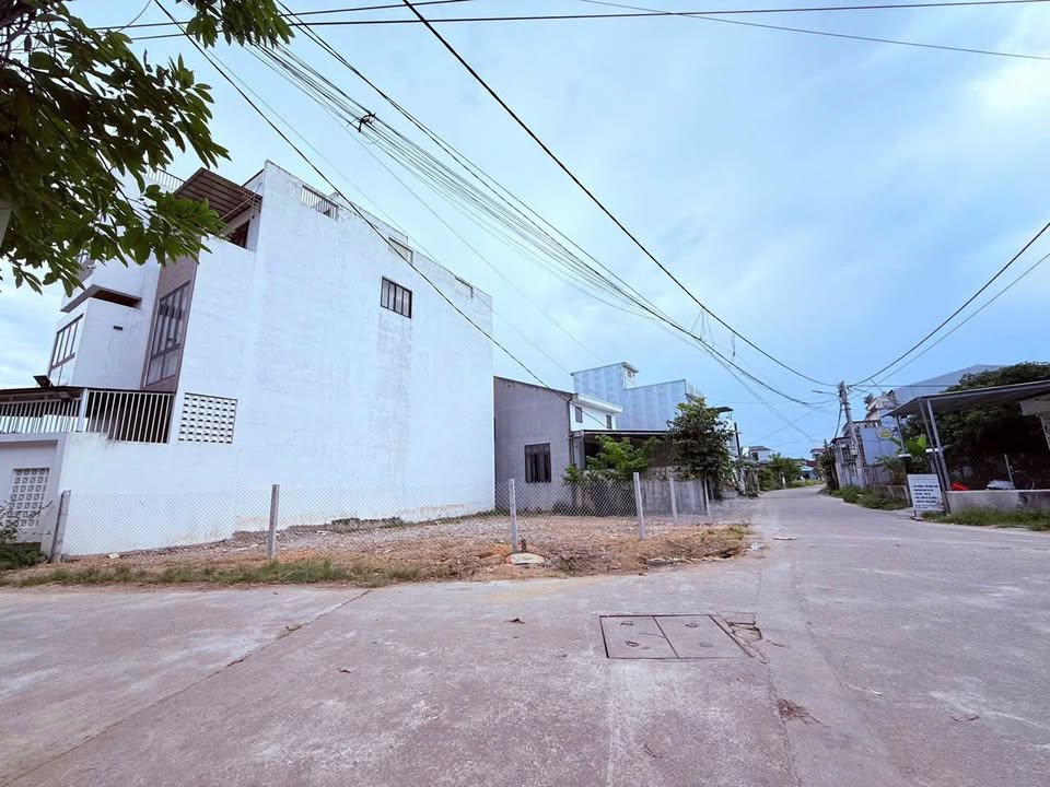 Đất lô góc 2 mặt tiền KQH Ngọc Anh 142m² giá 4 tỷ - Đầu tư sinh lời tuyệt vời!