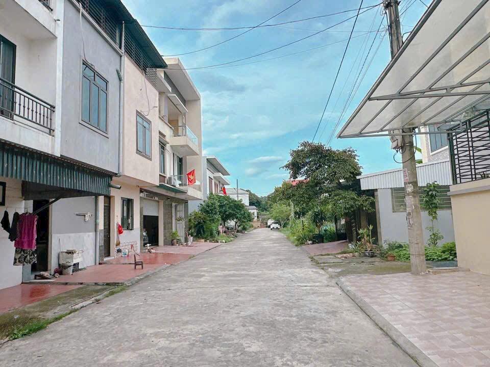 Đất nền Lạc Ngàn, Việt Trì 81m² giá 4.x tỷ - Cơ hội đầu tư lý tưởng!