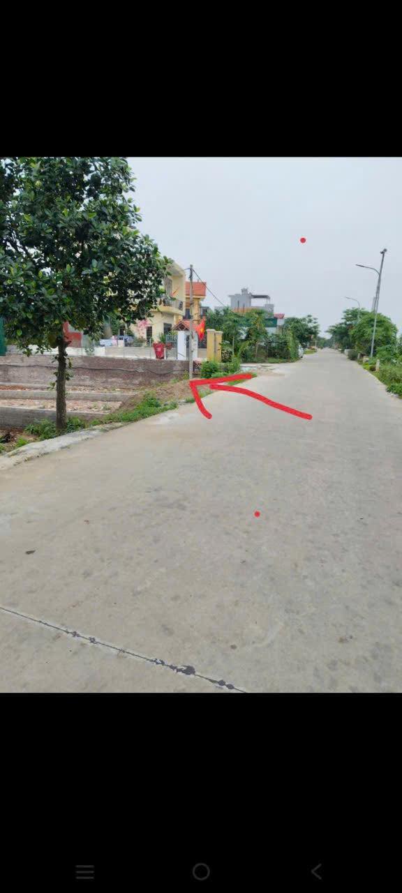 Đất mặt đê Chuyên Mỹ, Phú Xuyên 85m² giá 2.55 tỷ - Vị trí kinh doanh sầm uất!