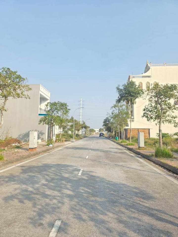 Đất nền TNR Star Tân Trường 90m² giá 3.x tỷ - Sổ hồng chính chủ, vị trí đắc địa!