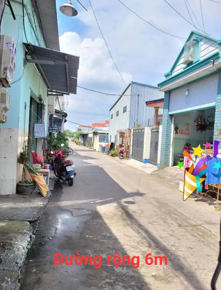 Nhà cấp 4 đường Tổ Pháo, phường Hố Nai, 140m² - Sổ đỏ thổ cư 100%!