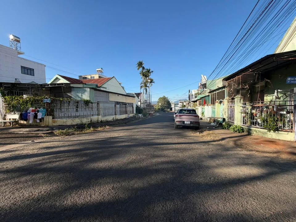 Nhà mặt tiền Cô Bắc, Quận 1, 96m² giá 2.4 tỷ - Đầu tư sinh lời lý tưởng!