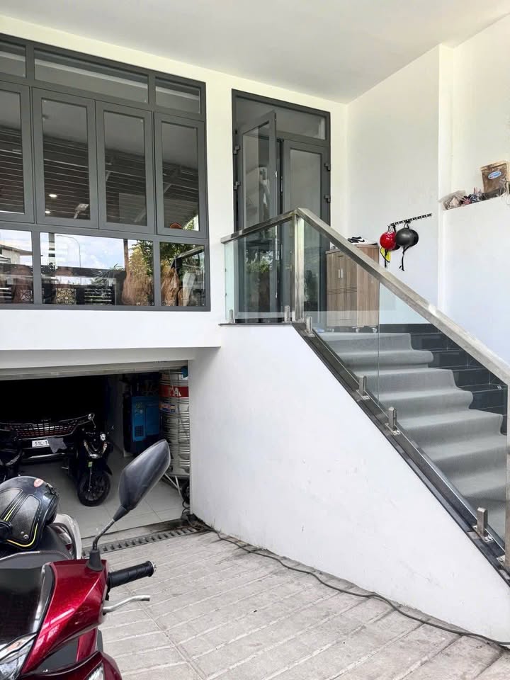 Nhà phố KDC Đại Phúc Green Villa, 110m² giá 13.8 tỷ - Vị trí kinh doanh lý tưởng!