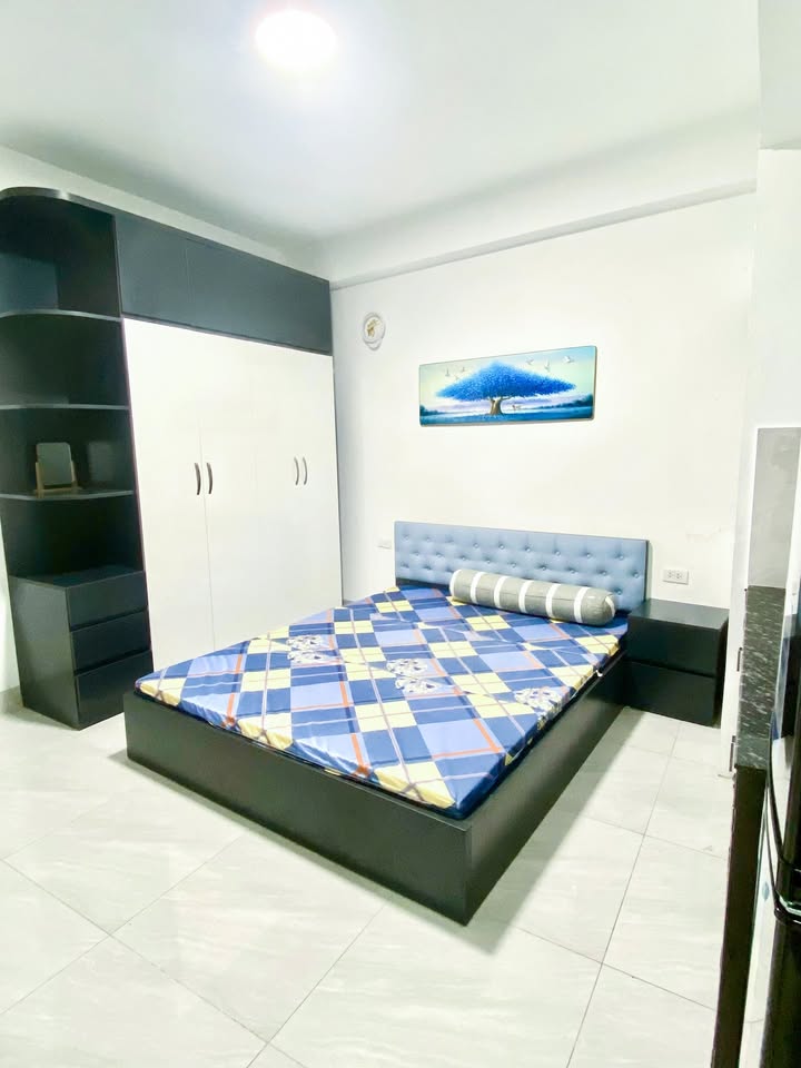 Căn hộ cho thuê tại Ngõ Văn Chương, Đống Đa 30m² giá 4.5 triệu - Sẵn sàng vào ở ngay!